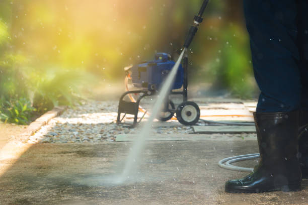 Best Gutter Cleaning  in Redway, CA